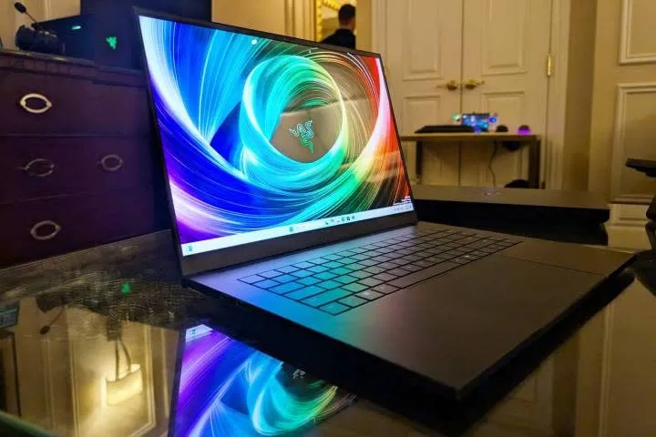 Razer Blade 16, Digital Trends