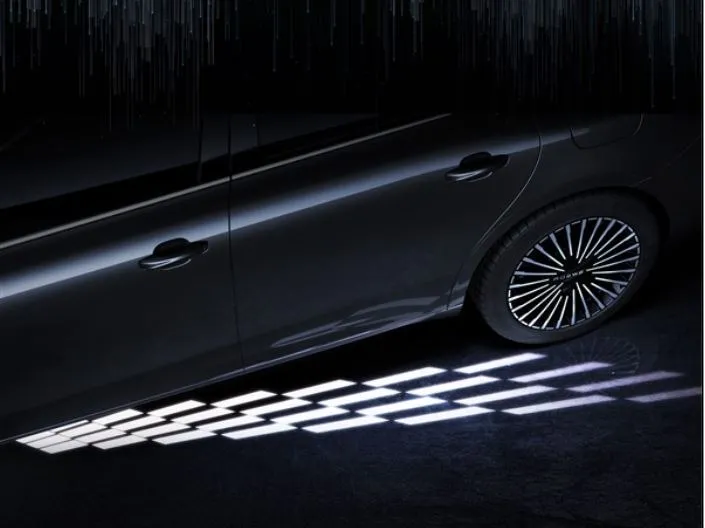 Roewe M7 DMH